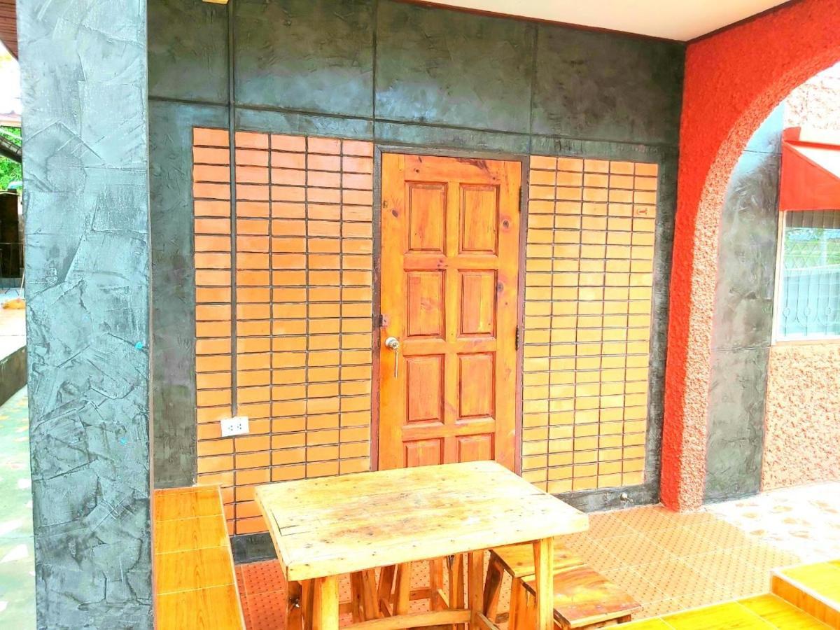 Wilailak Bungalow @ Koh Srichang Ko Si Chang Εξωτερικό φωτογραφία